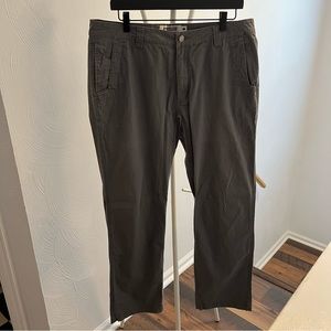 Mountain Khaki All Mountain Pant / Slim fit